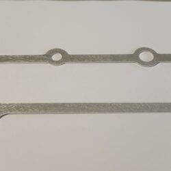 Cale/joint entre carter moteur et carter de distribution