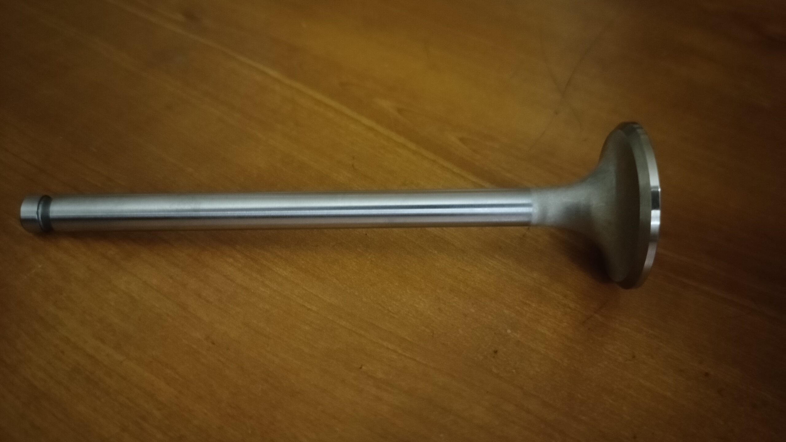 Soupape d'échappement 34mm queue de 8mm 356 C/SC et 912